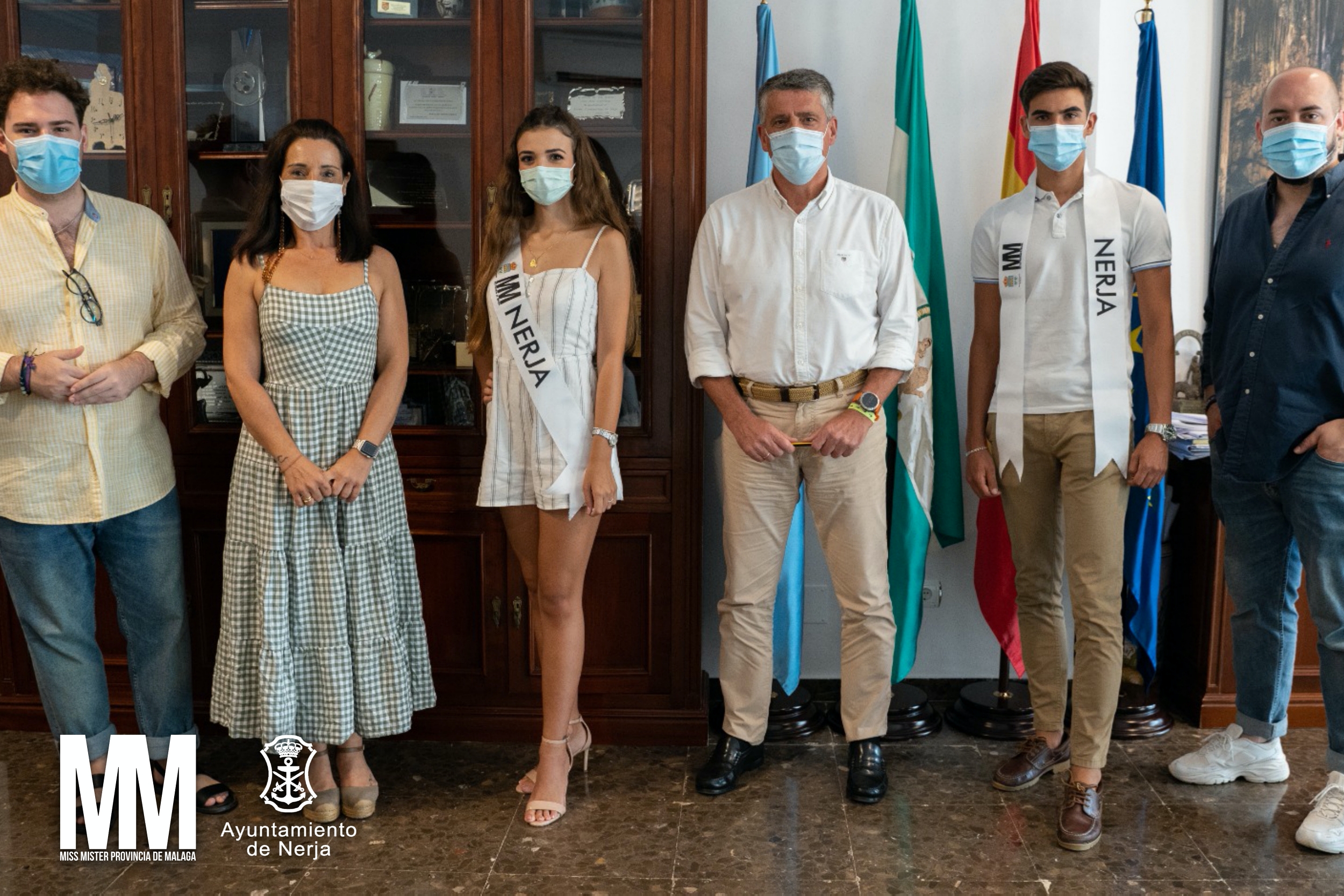 Miss Mister Provincia de Malaga 2021 Miss Mister Nerja Maria Carmen Lopez Antonio Vilar Alcalde Alberto Armijo 3