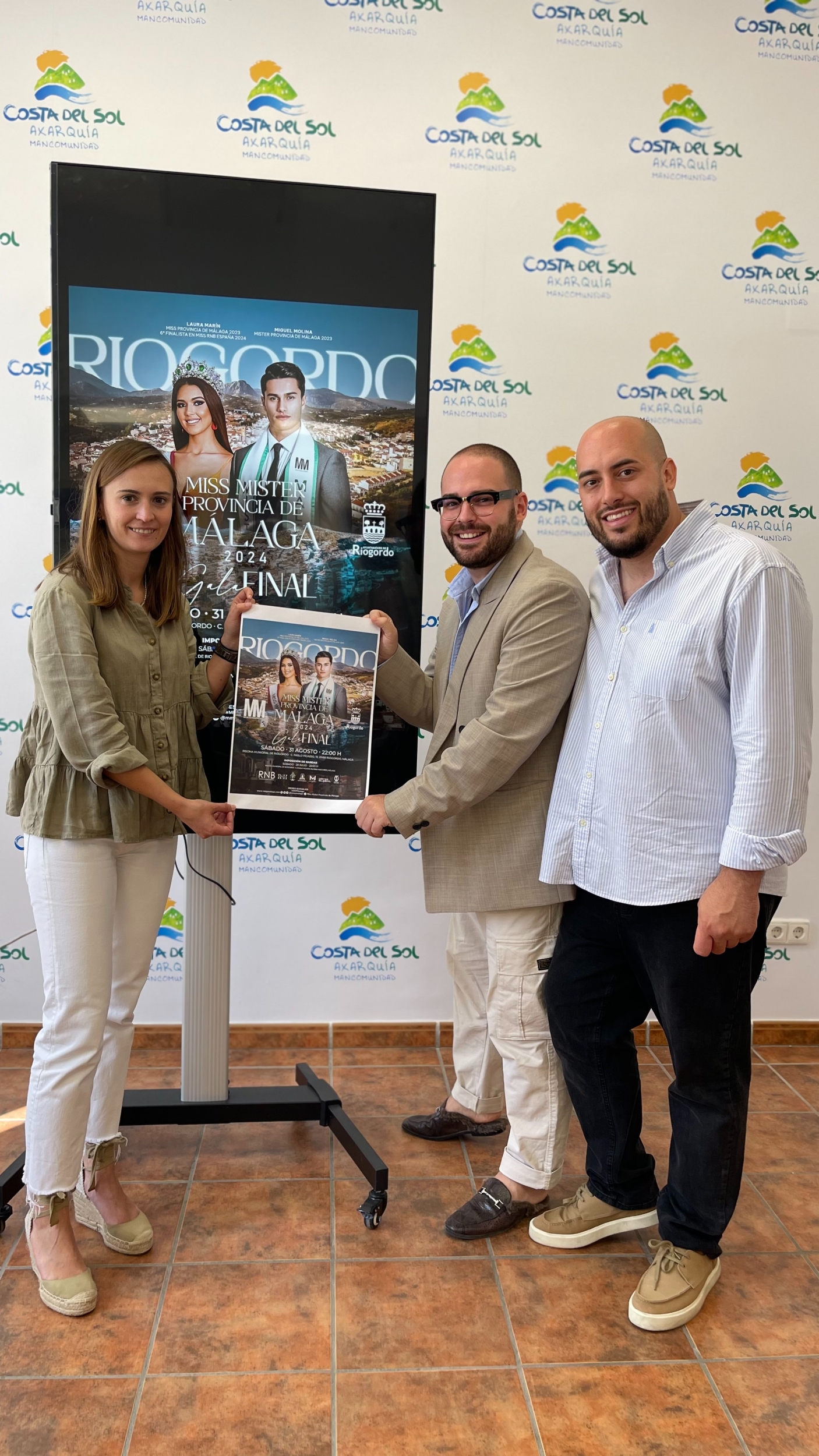 Mancomunidad Axarquia Presentacion Miss Mister Provincia de Malaga 2024 Riogordo Esther Fernandez Juan Delgado Jesus Bueno 3